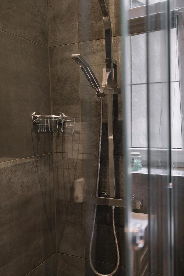 West13 Guest Rooms Krakow Exterior photo